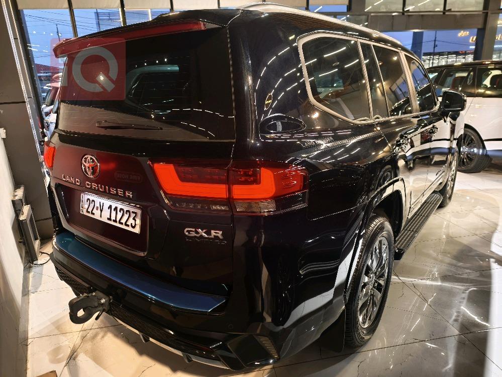 تويوتا لاندكروزر